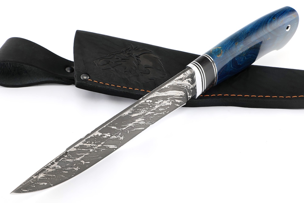 Нож Таран (D2, карельская берёза синяя)