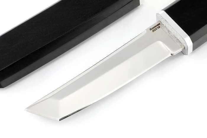 Нож Самурай малый (кованая 95Х18, черный граб, деревянные ножны восьмигранник)