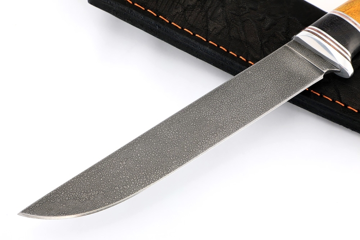 Нож Зубатка (ХВ5-Алмазка, карельская берёза янтарная, вставка черный граб)