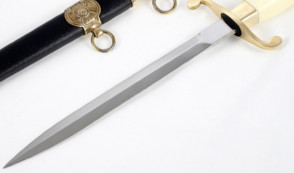 Кортик офицерский РВСН (РАКЕТНЫЕ ВОЙСКА СТРАТЕГИЧЕСКОГО НАЗНАЧЕНИЯ)