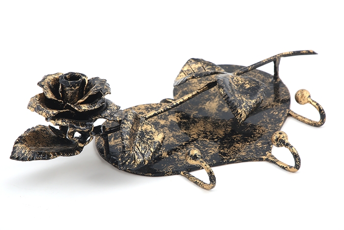 Кованая ключница Роза и сердце