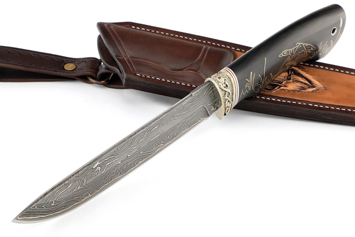 Нож Скат (ламинат - 9ХС и дамаск с никелем, рукоять чёрный граб с инкрустацией, гарда мельхиор) формованные ножны