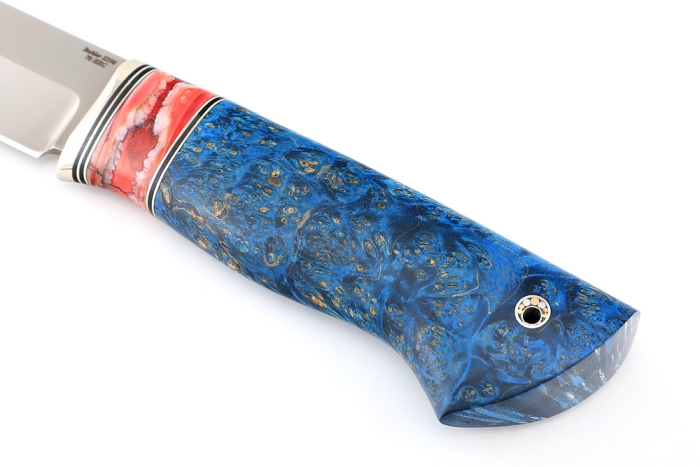 Нож Стрела (S390, вставка зуб мамонта красный, кап клена синий)