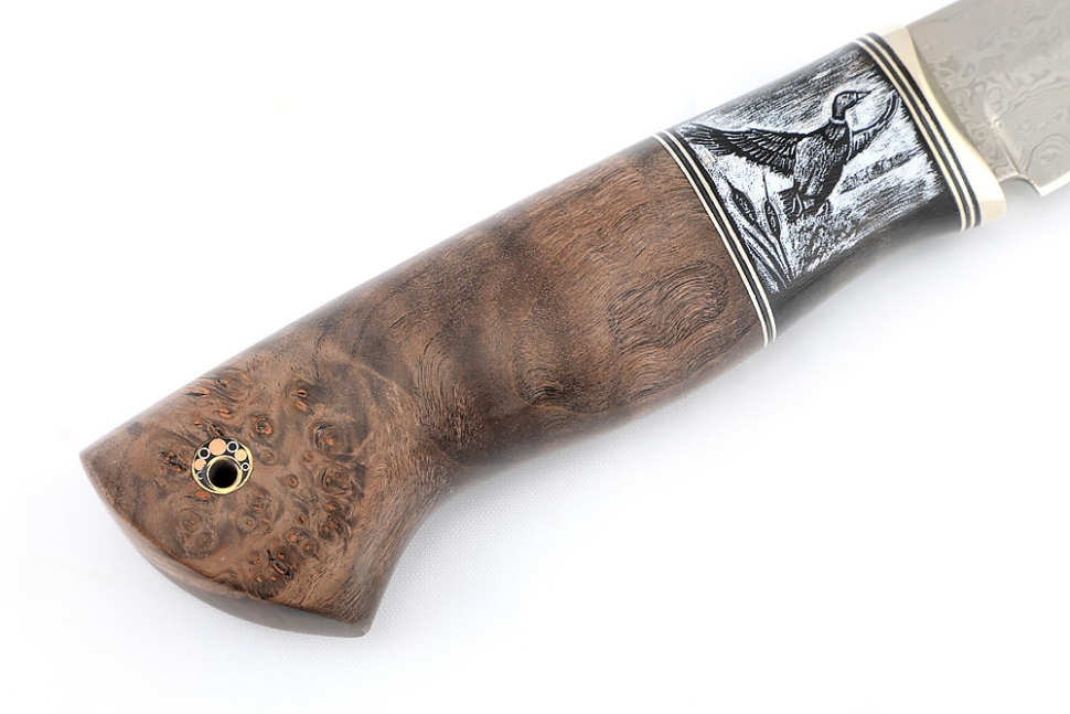 Нож Стрела дамаск нержавеющий, рог буйвола (скримшоу) кап клена коричневый, формованные ножны