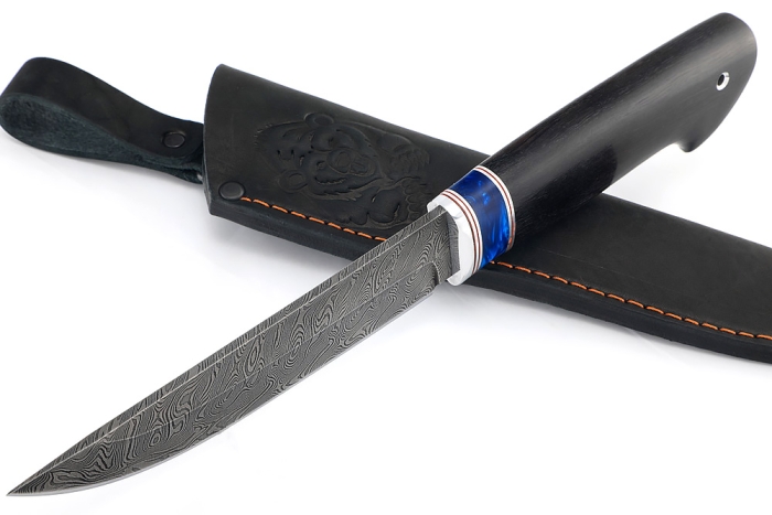 Нож Стрела (дамаск, вставка акрил синий, чёрный граб)