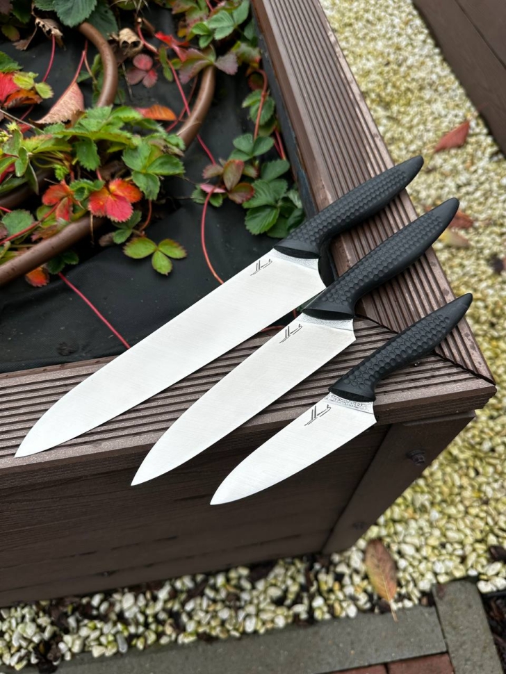 Комплект из 3-х кухонный ножей сталь AUS8 рукоять резинопластик