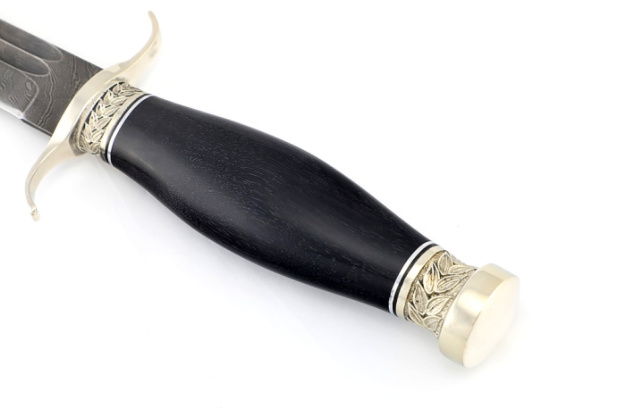 Нож Классика (дамаск-долы, чёрный граб - мельхиор)