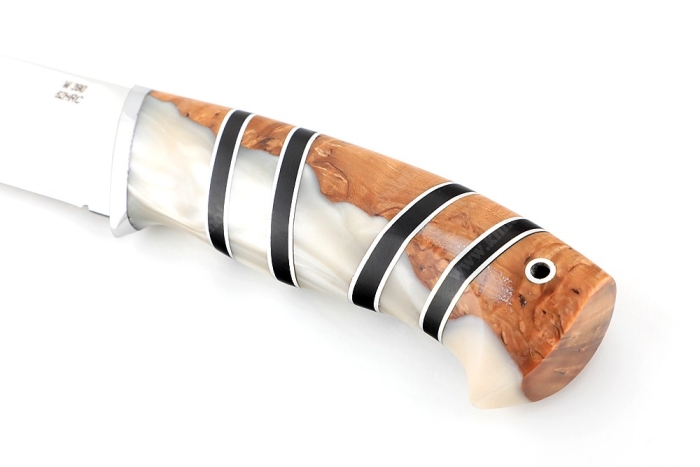 Нож Барсук (порошковая сталь M390, рукоять наборная композит и дерево)