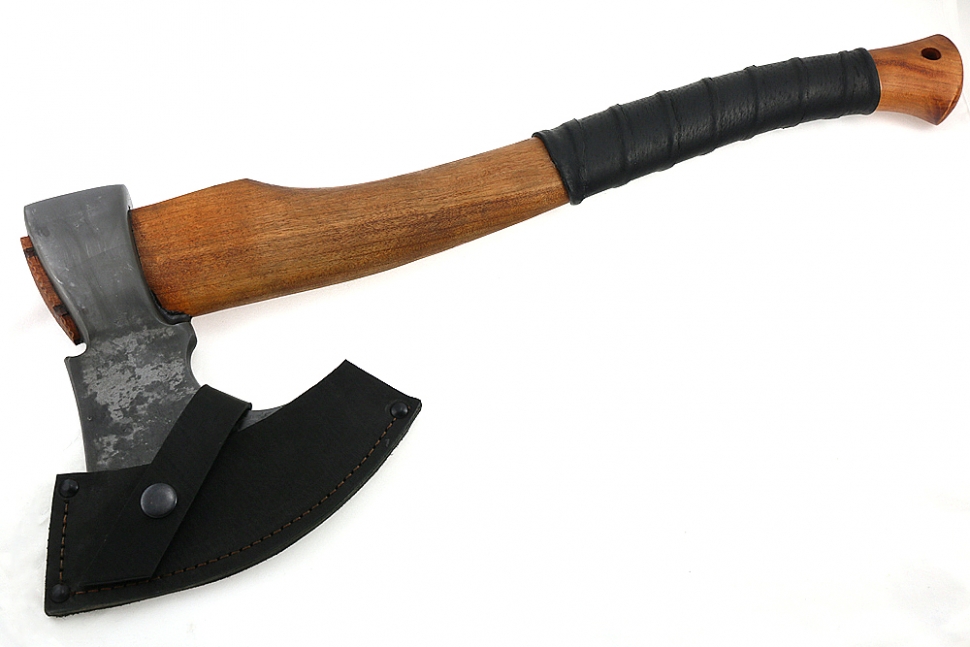 Топор большой №3 (композитный сплав У10+ХВГ, рукоять - ясень+кожа)