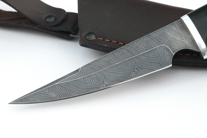 Нож Комар (дамаск, карельская берёза)