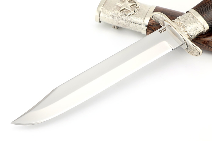 Нож разведчика НР-40 сталь кованая Х12МФ мельхиор, деревянные ножны венге