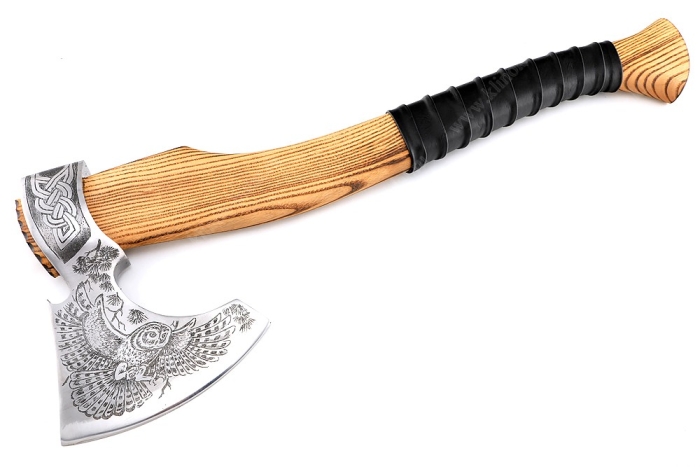 Топор большой №3 (композитный сплав У10+ХВГ, художественная гравировка, рукоять - ясень+кожа)