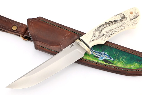Нож Осётр порошковая сталь М390, элфорин (скримшоу), формованные ножны