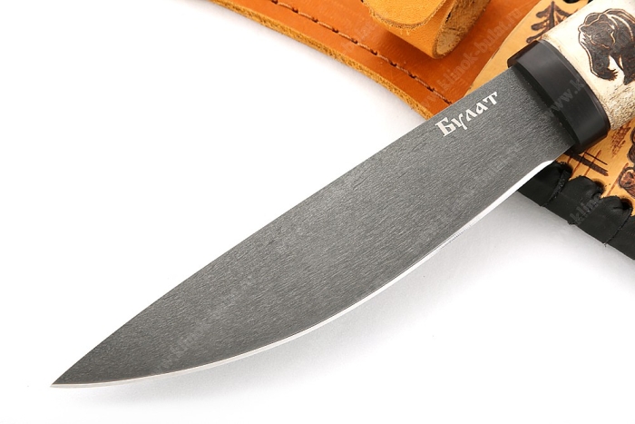 Нож Северный малый (булат, рукоять рог лося - чёрный граб, выжигание на кости) ножны из бересты