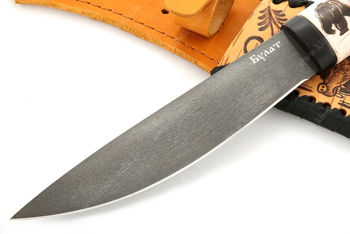 Нож Северный большой (булат, рукоять рог лося - чёрный граб, выжигание на кости) ножны из бересты 