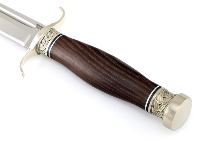 Нож Классика (сталь 95х18, термоциклированный ясень - мельхиор)