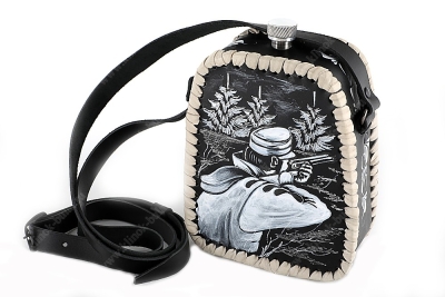 Фляжка пирамида 1 литр из нержавеющей стали в чехле из чёрной кожи (ручная роспись)