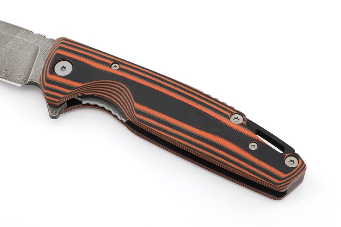 Нож складной Турист дамаск рукоять G10 черно-оранжевая