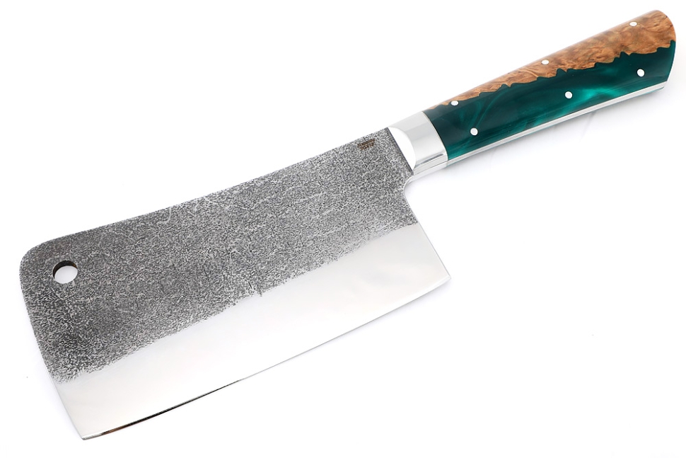 Подставка из ясеня с набором из 5 ножей и тяпки (булат, гибрид карельская береза, акрил зеленый)