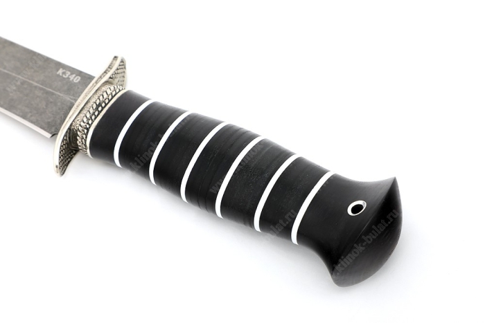 Нож Гладиатор (К340, рукоять наборная чёрный граб и кожа, гарда мельхиор)