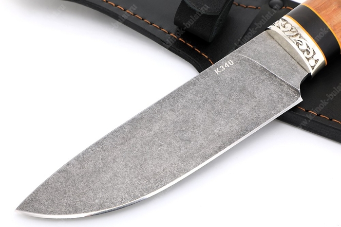 Нож Глухарь (К340, рукоять наборная карельская берёза, проставки чёрный граб, фибра) гарда мельхиор