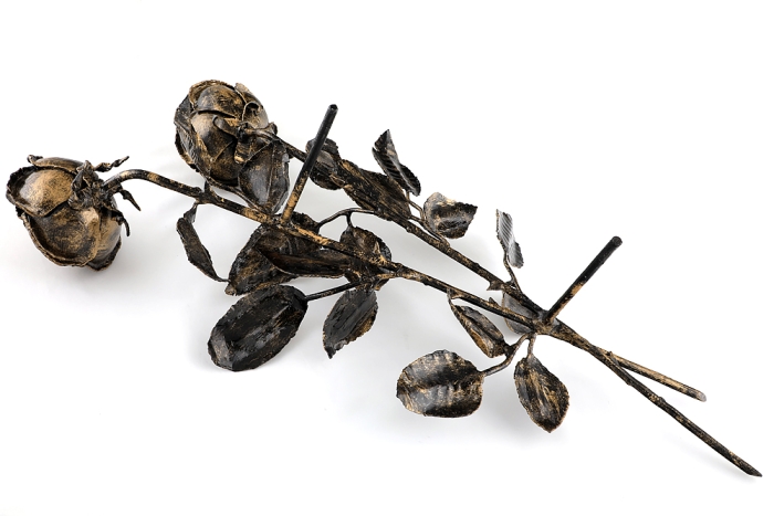 Кованые розы - Ритуальная композиция (ручная ковка)