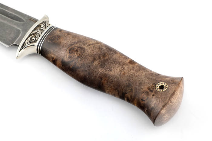 Нож Атака (К340, рукоять карельская береза коричневая, гарда мельхиор)