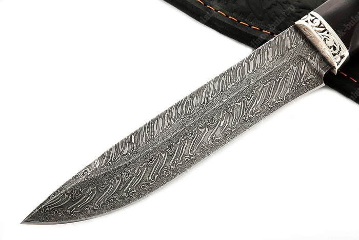 Нож Таран (торцевой дамаск, чёрный граб - мельхиор) резная рукоять