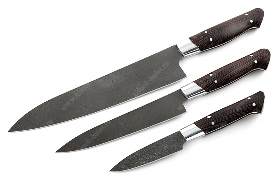 Набор кухонных ножей из булатной стали на подставке