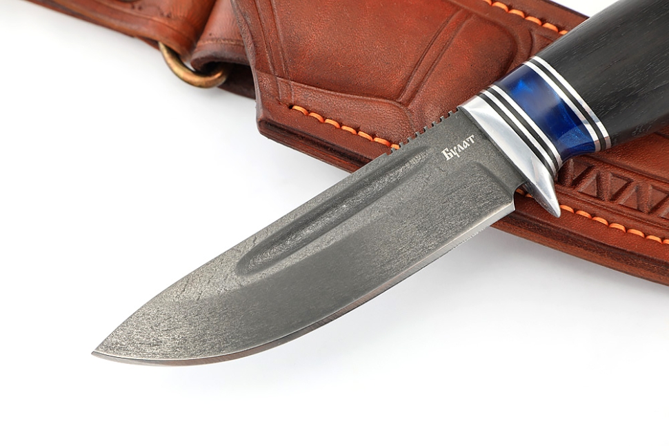 Нож Малыш (булат, рукоять вставка акрил синий, черный граб) формованные ножны