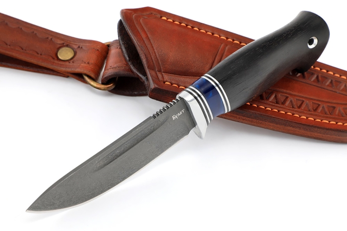 Нож Малыш (булат, рукоять вставка акрил синий, черный граб) формованные ножны