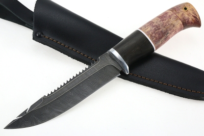 Нож Судак большой (дамаск, карельская берёза)