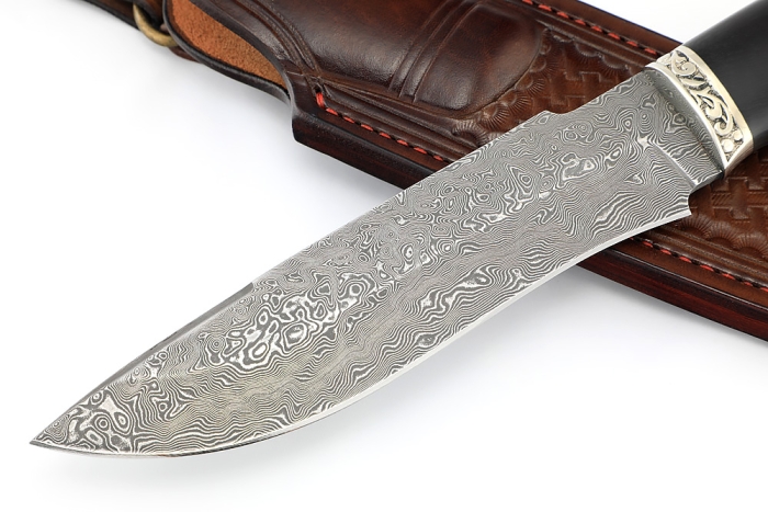 Нож Викинг (дамаск нержавеющий, чёрный граб - мельхиор) формованные ножны