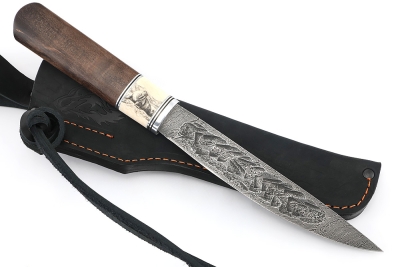 Нож Северный №4 сталь дамаск кованый дол, рукоять вставка клык моржа (скримшоу) карельская береза коричневая