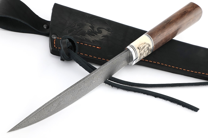 Нож Северный №4 сталь дамаск кованый дол, рукоять вставка клык моржа (скримшоу) карельская береза коричневая