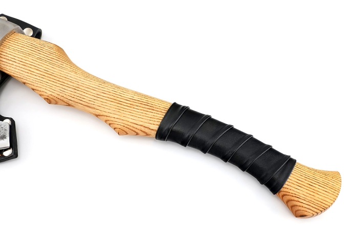 Топор большой №1 (сплав УГЛЕРОД+ХВГ, рукоять - ясень+кожа)