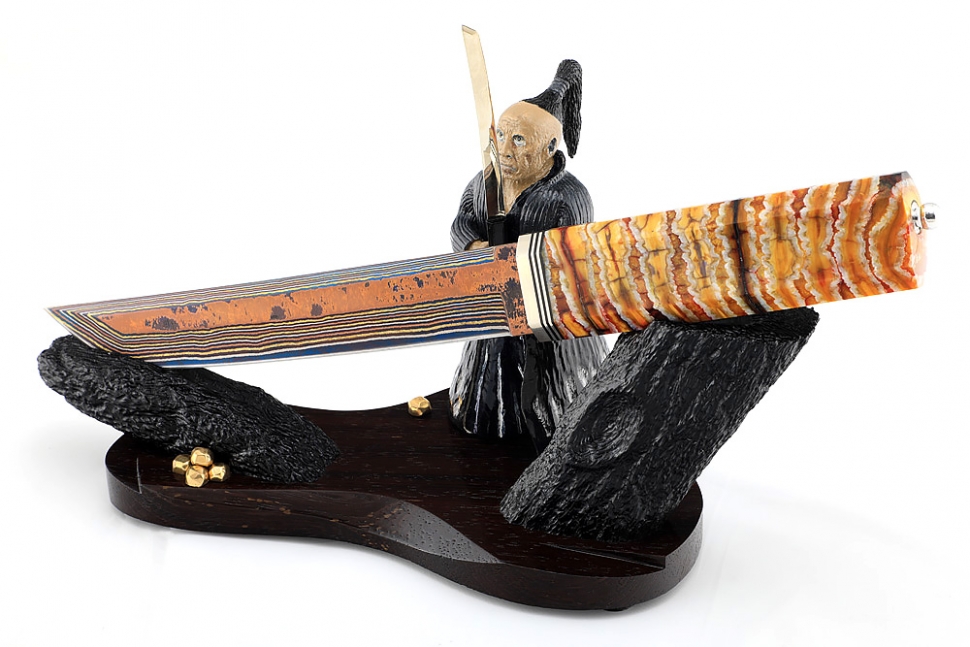 Нож Самурай (ламинат воронение, больстер мокумэ-ганэ, стабилизированный зуб мамонта, подставка) В ЕДИНИЧНОМ ЭКЗЕМПЛЯРЕ