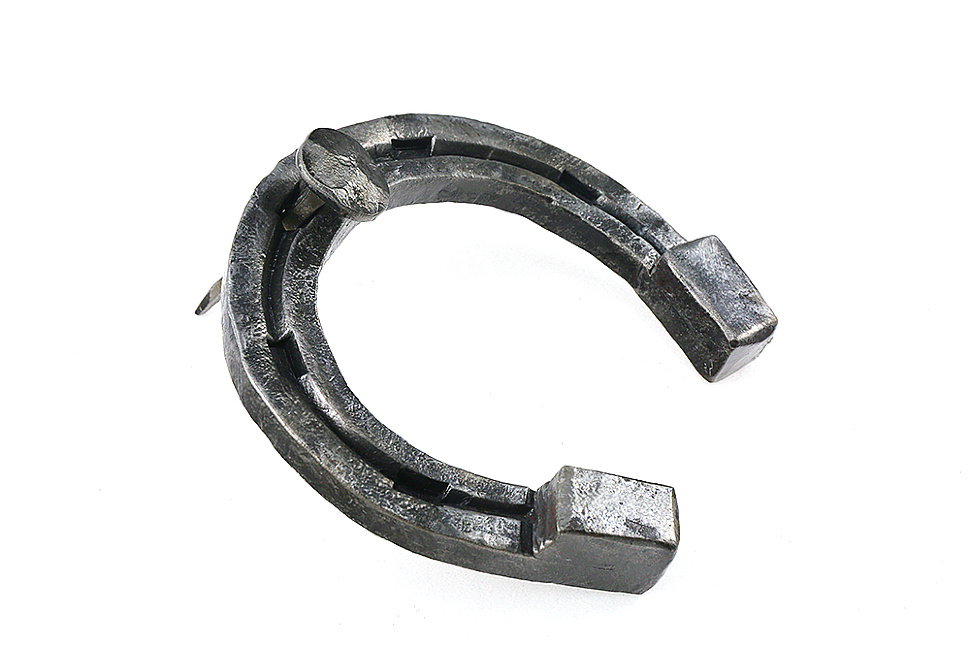 Кованая подкова (ручная работа)