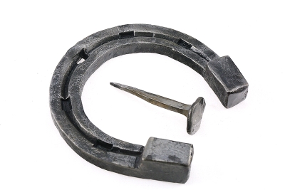 Кованая подкова (ручная работа)