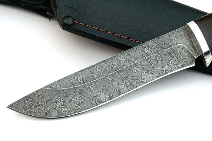 Нож Сокол (дамаск, карельская берёза)