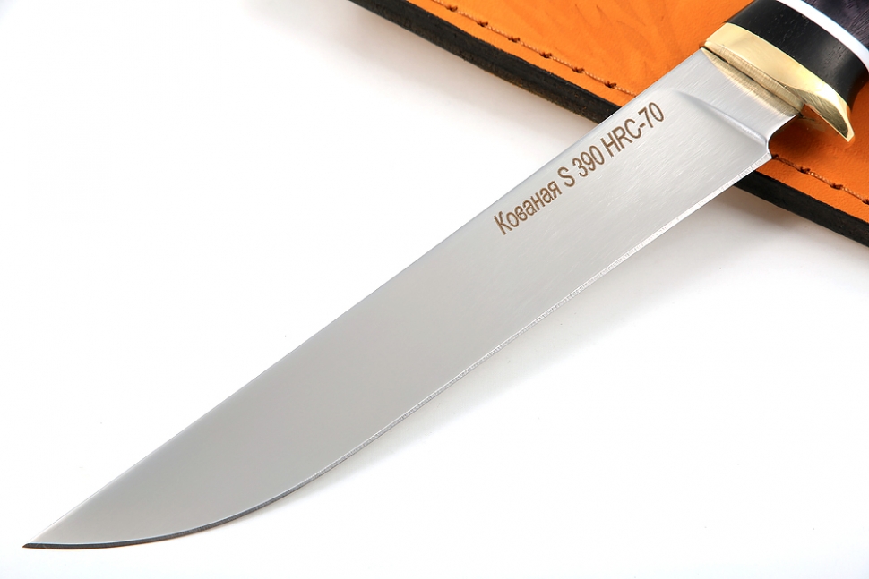 Нож Зубатка (S390, фиолетовая стабилизированная карельская берёза - чёрный граб)