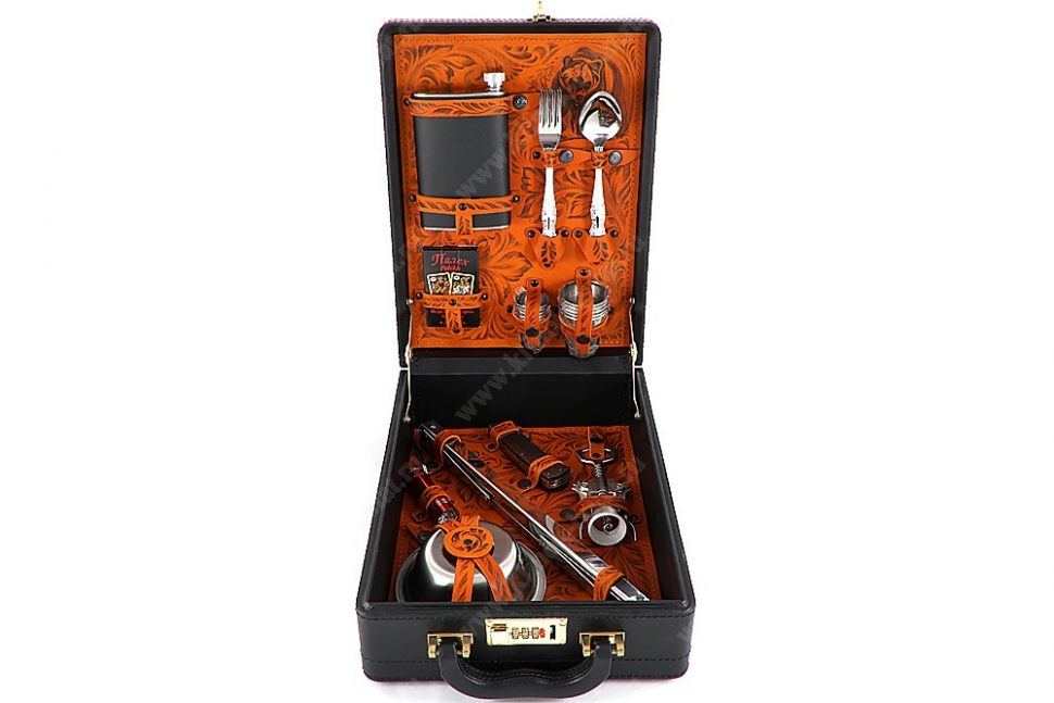 Подарочный набор в дипломате Дорожный