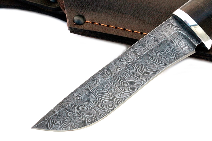 Нож Соболь (дамаск, карельская берёза вставка черный граб)