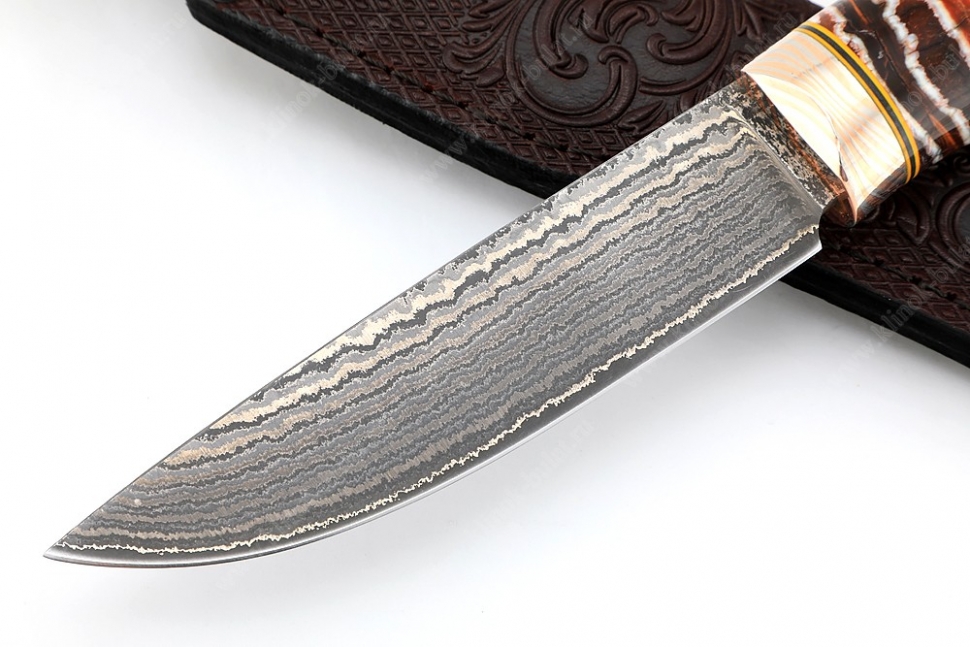 Нож Рысь (ламинат, больстер мокумэ-ганэ, рукоять зуб мамонта, айронвуд) ножны с тиснением