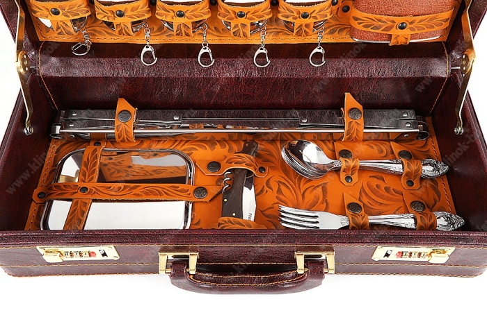 Подарочный набор в дипломате Элегант