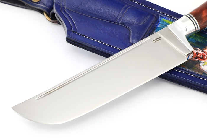 Нож Узбек-2 (х12МФ, рукоять гибрид кап клена синий, акрил коричневый) формованные ножны