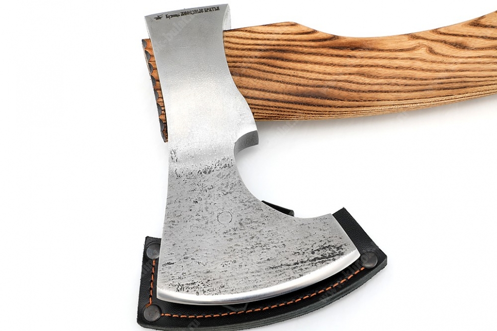 Топор Турист (сплав УГЛЕРОД+ХВГ, рукоять ясень)