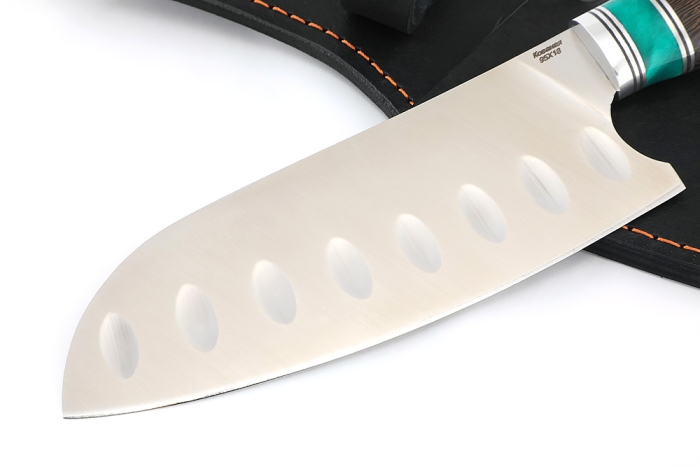 Кухонный нож Сантоку средний (широкий) кованая сталь 95x18 рукоять вставка акрил зеленый, венге