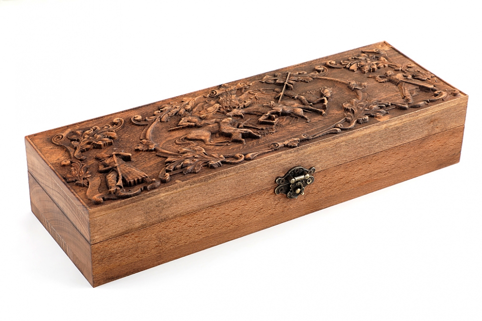 Футляр для ножа №3 (дерево - бук) охота на лося