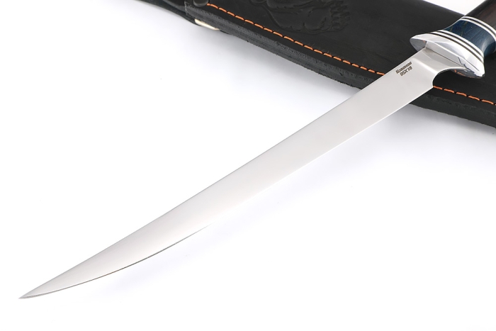 Нож Филейный большой (узкий, 95Х18, черный граб, вставка карельская береза синяя)